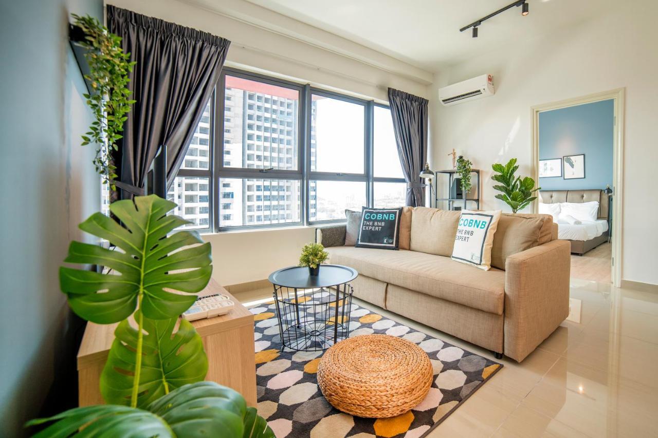 Arte Plus Klcc Designer Suites By Cobnb กัวลาลัมเปอร์ ภายนอก รูปภาพ