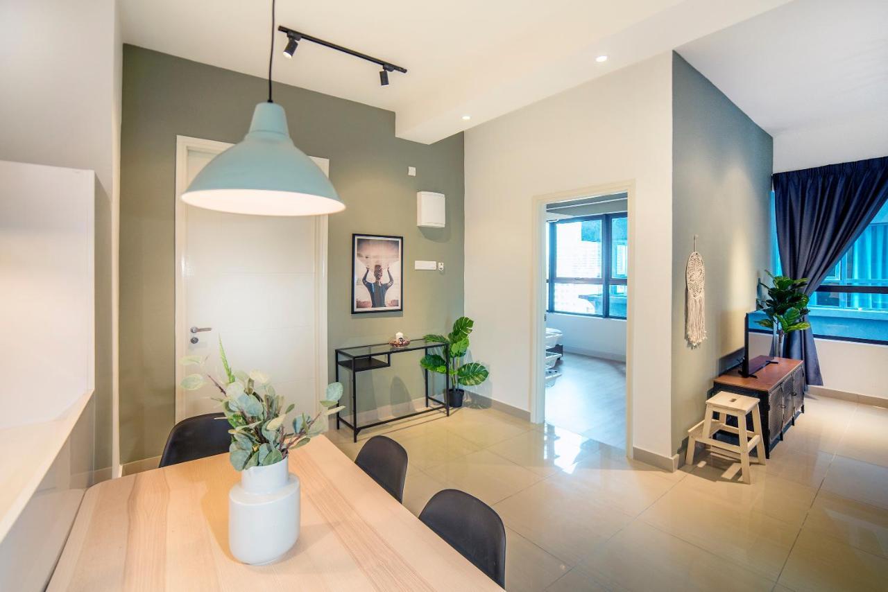 Arte Plus Klcc Designer Suites By Cobnb กัวลาลัมเปอร์ ภายนอก รูปภาพ