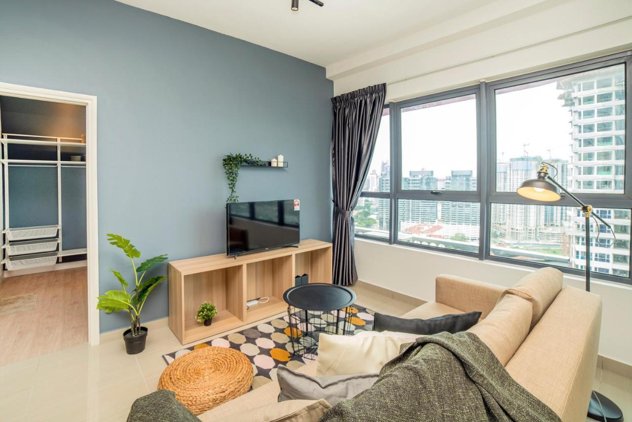 Arte Plus Klcc Designer Suites By Cobnb กัวลาลัมเปอร์ ภายนอก รูปภาพ